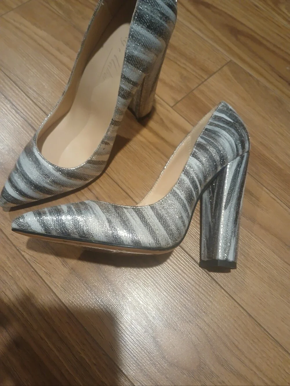 Striped Grey Pointed-Toe Pumps by Unbranded
